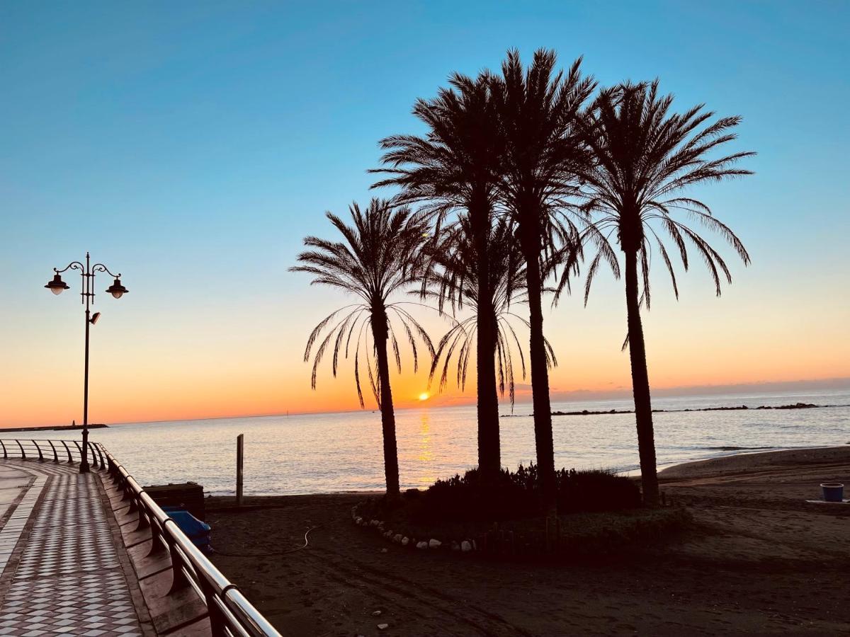 Benalmadena Playa Apartment Ngoại thất bức ảnh